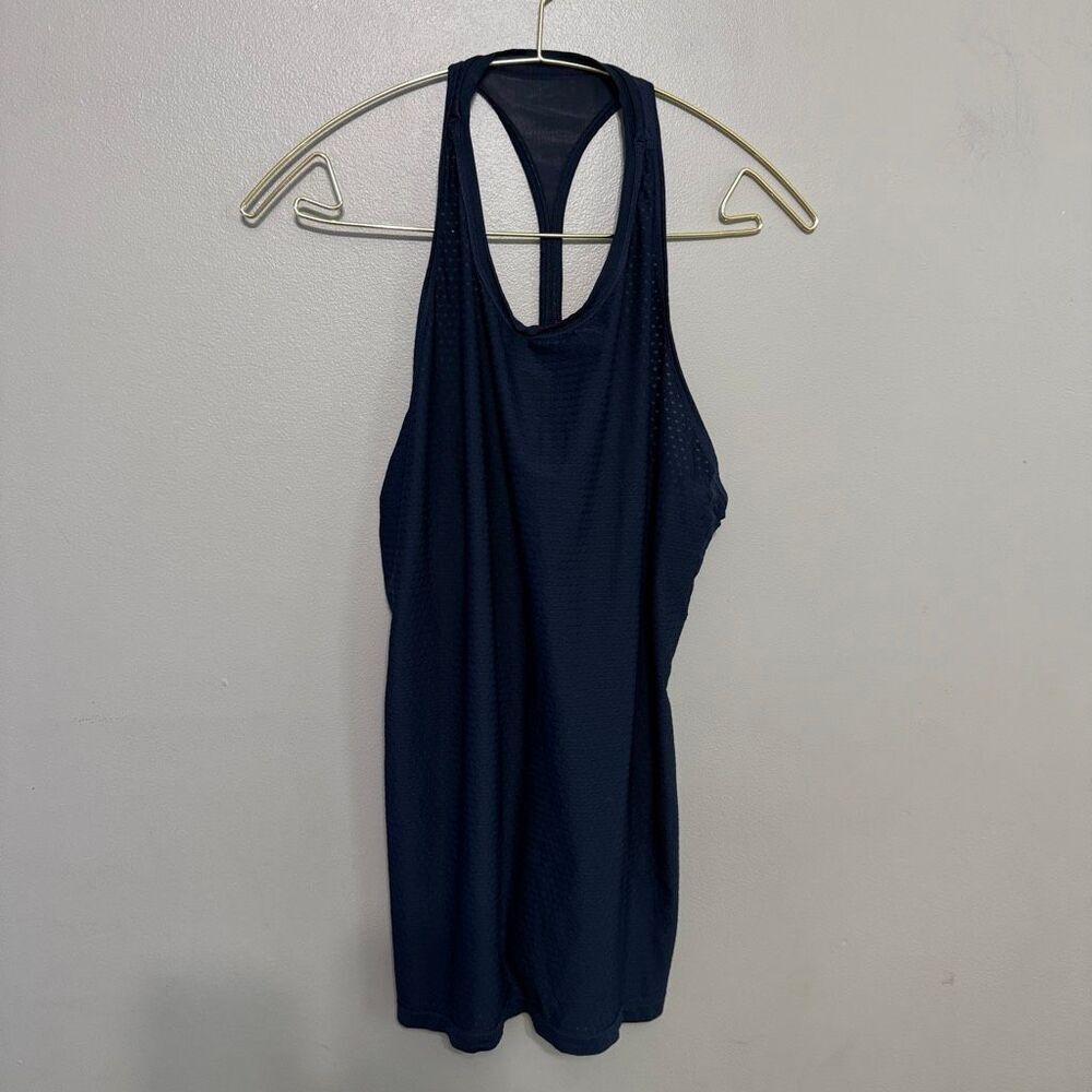 Athleta women’s navy high neck Razorback tank size medium